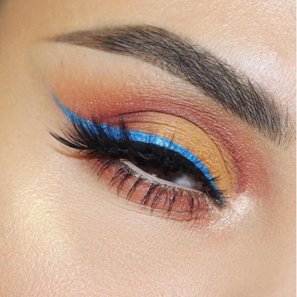 35 Cool Makeup Looks That'll Blow Your Mind : Blue and Yellow Sparkling Eye  Makeup Look