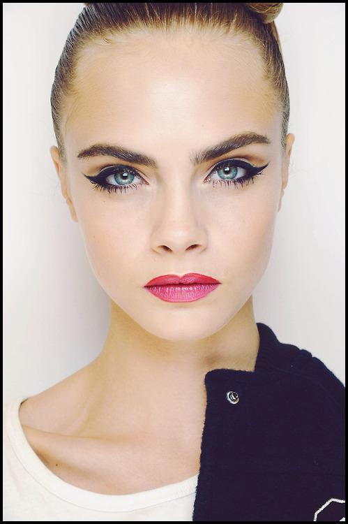 Get Cara Delevingne's Cat Eye Makeup | Beth Bender Beauty